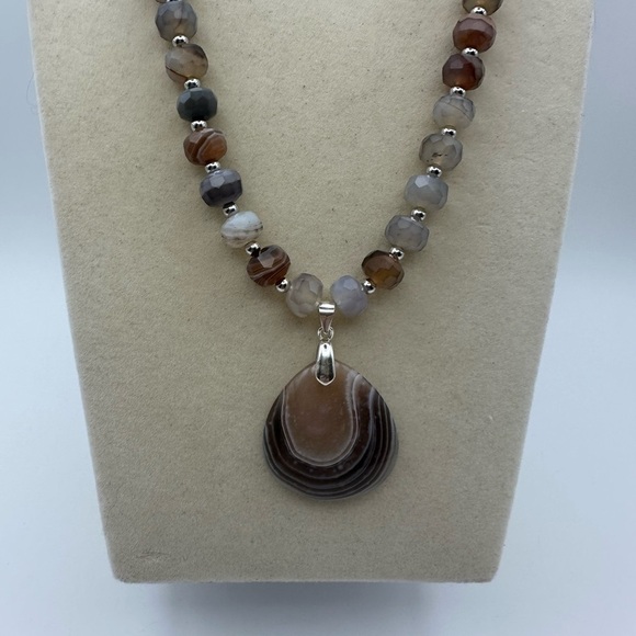 Botswana Agate Pendant and Beaded Necklace on Brown Faux Leather Double Rope - Picture 3 of 15